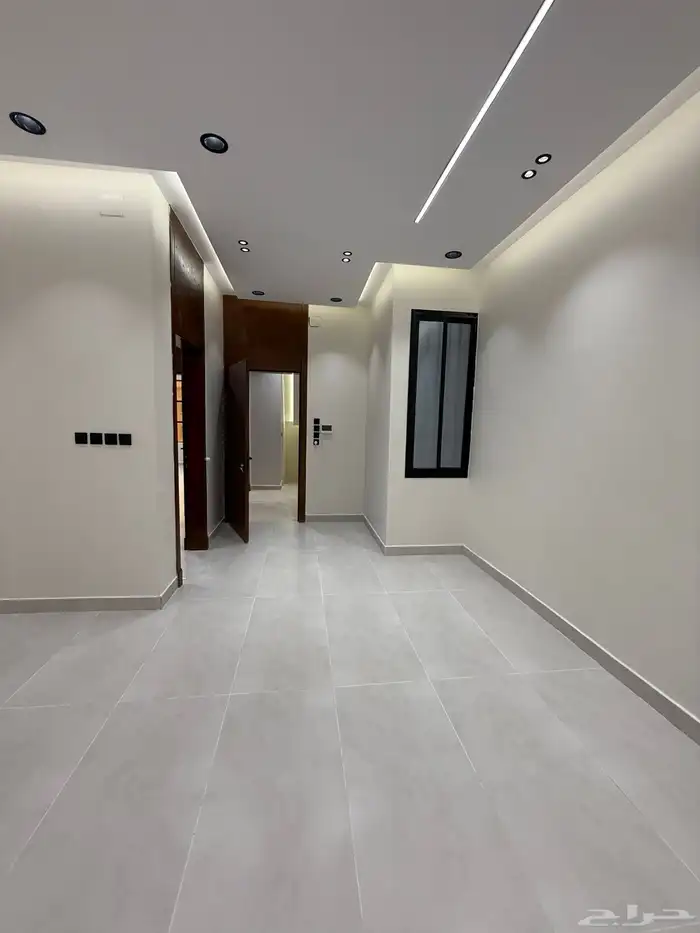 للبيع روف بملحق علوي دور تاني حي النسيم خميس مشيط 750الف 11