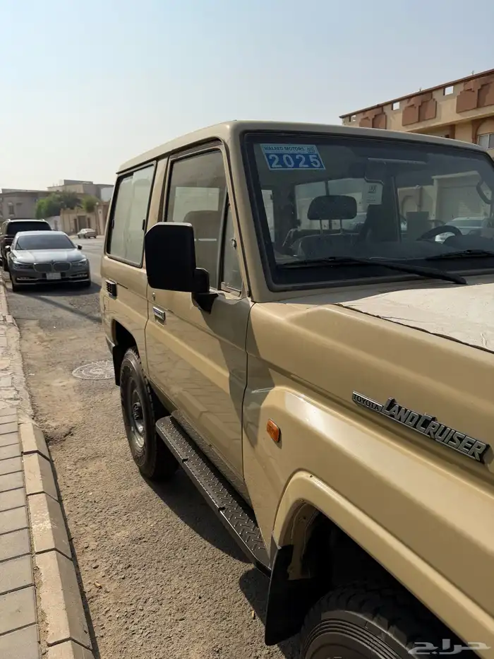 للبيع جيب ربع 2025 17