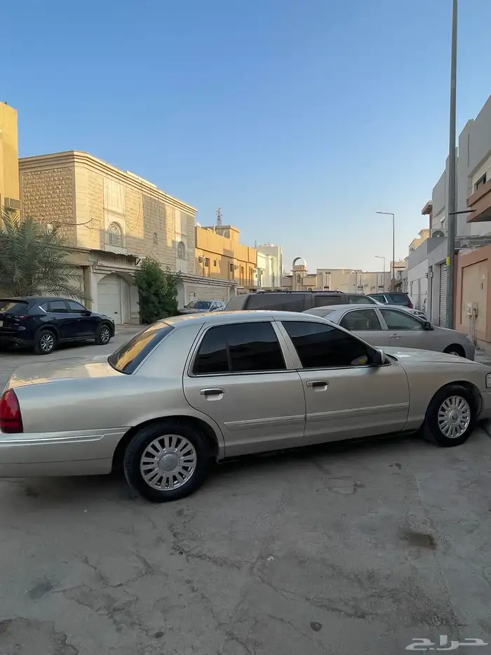 فورد ماركيز2007 3