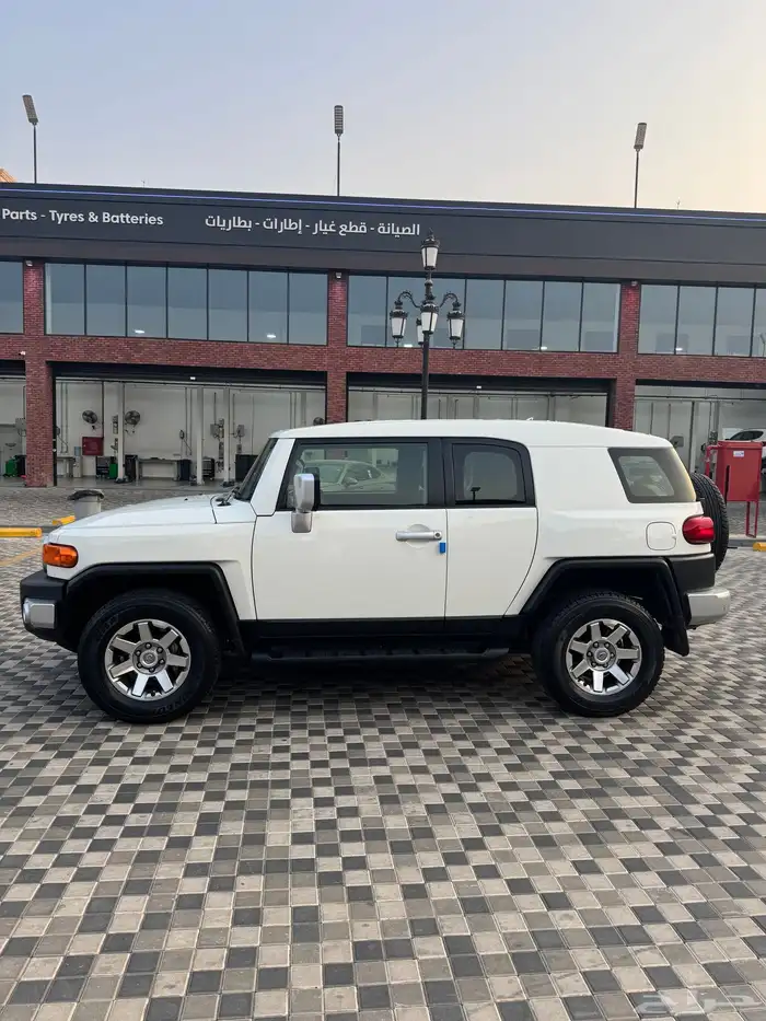 اف جي 2023 سعودي ابيض مخزن للبيع 0