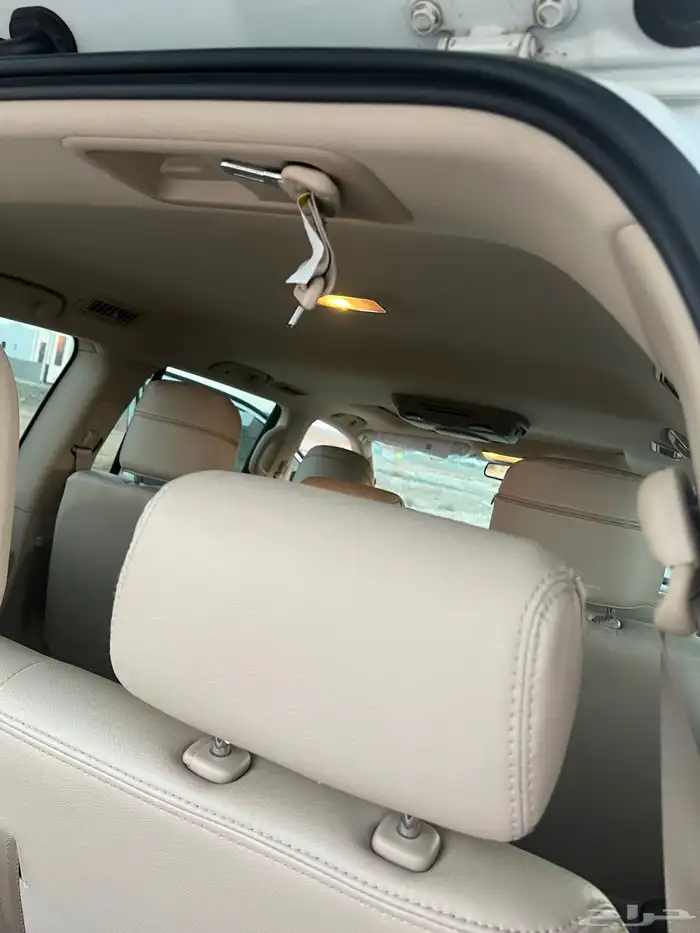 للبيع. جكسار 2014 16