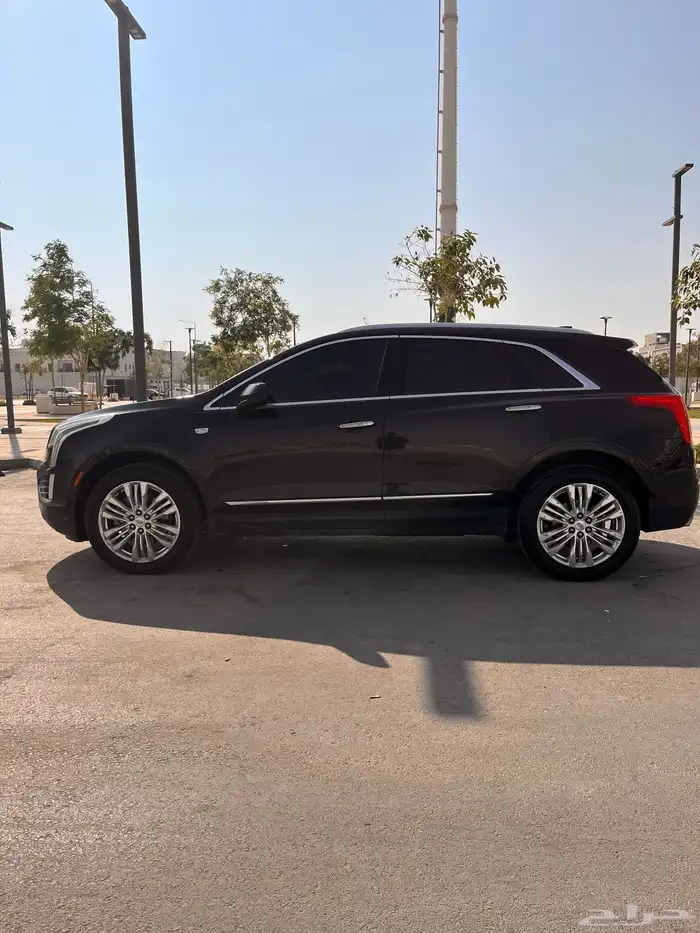 كاديلاك XT5 7