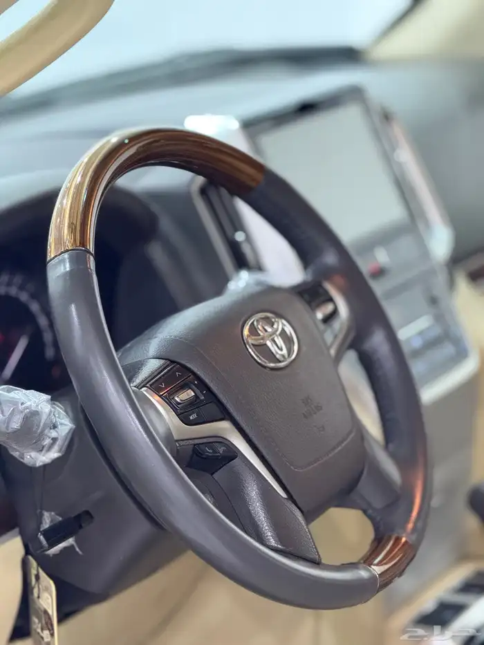 في اكس ار 2016 رقم 1 29