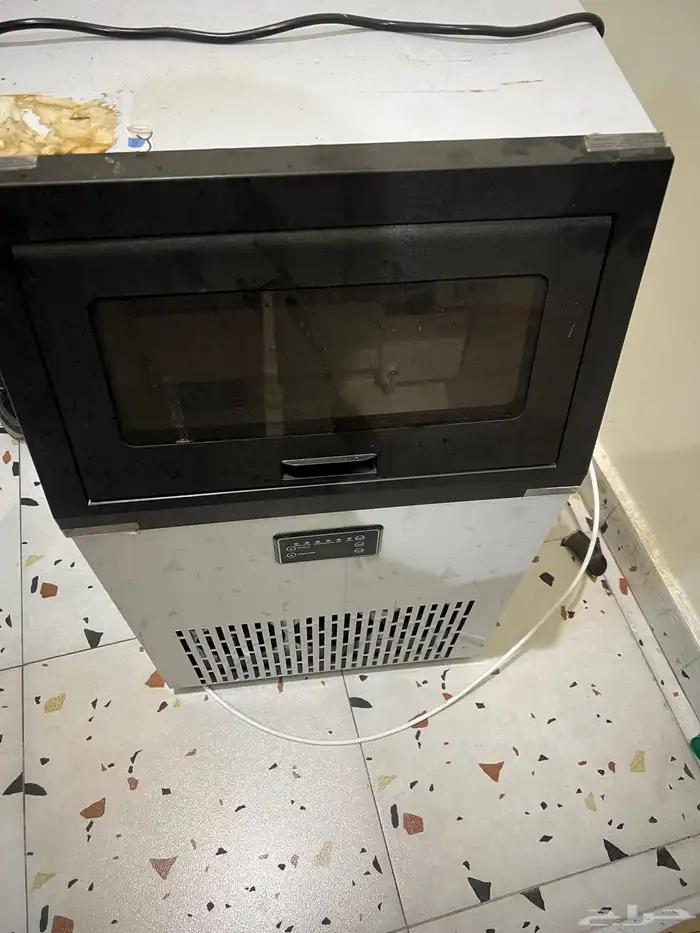 مكينة ثلج للبيع تنتج 60 كيلو استخدام اقل من شهر 3