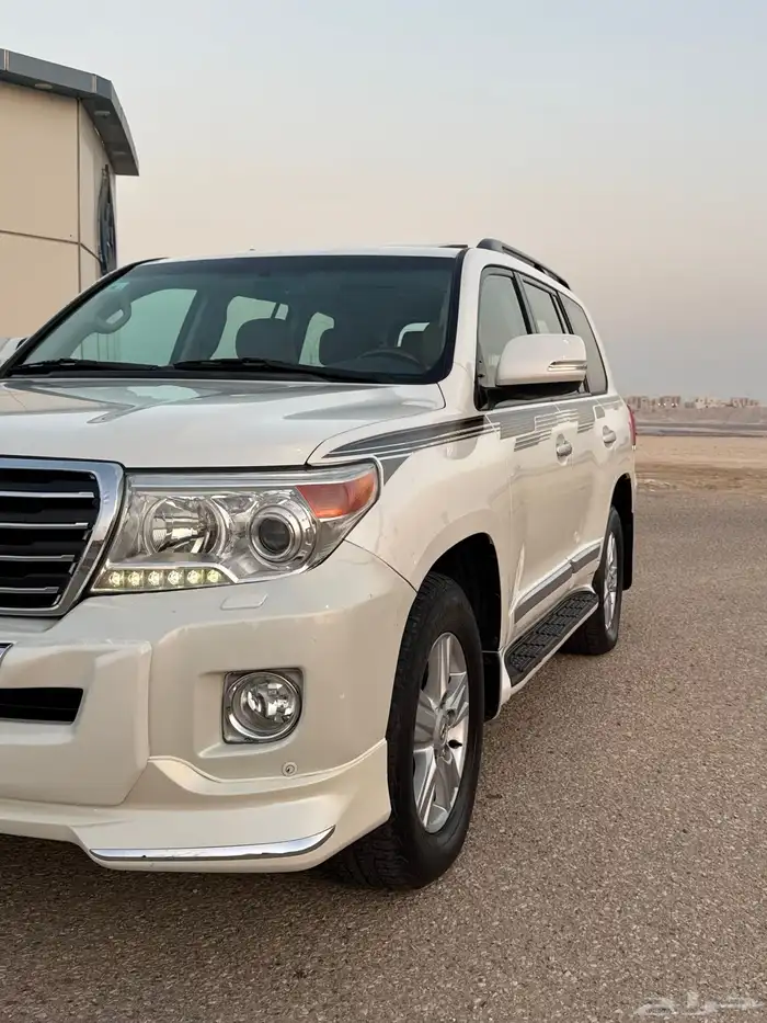 جيب صالون جكسار 2014 خليجي 2