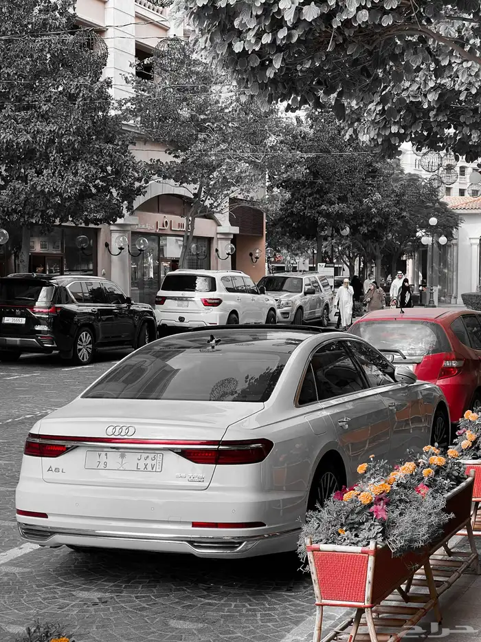 اودي A8 ابيض 2019 15