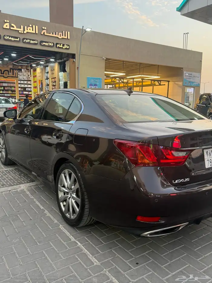 لكزس GS 250 مالك واحد من الوكالة 3