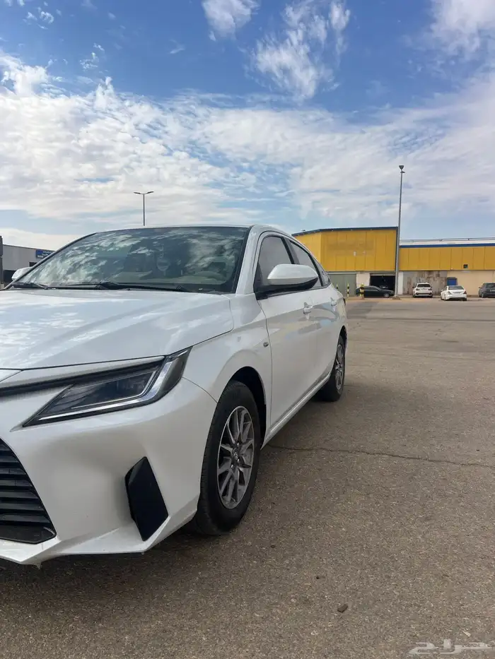 يارس موديل 2024. بحالة الوكاله الممشى 1800 1