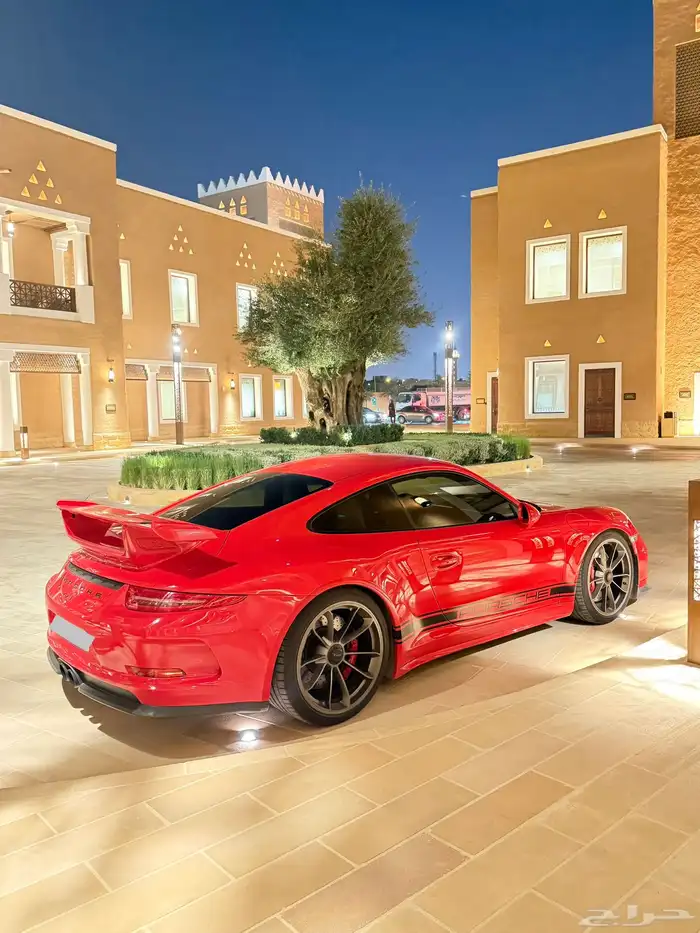 بورش GT3 2015 تحت الضمان 4
