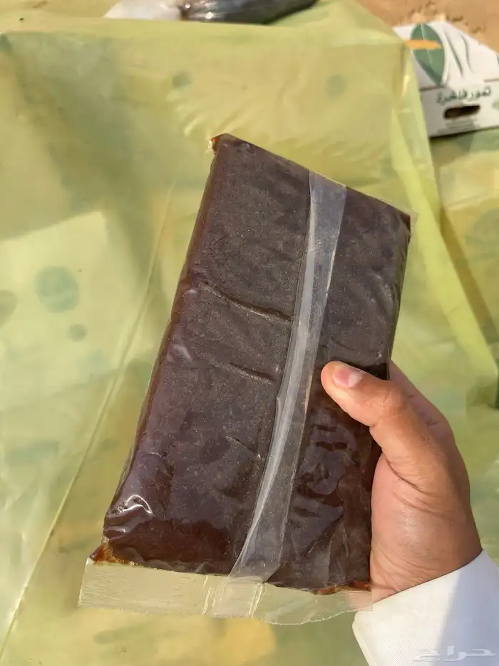 تمر حويل (علف) ضميد يدوي وعجين 1