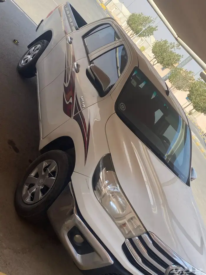 للبيع هايلكس 2016 3