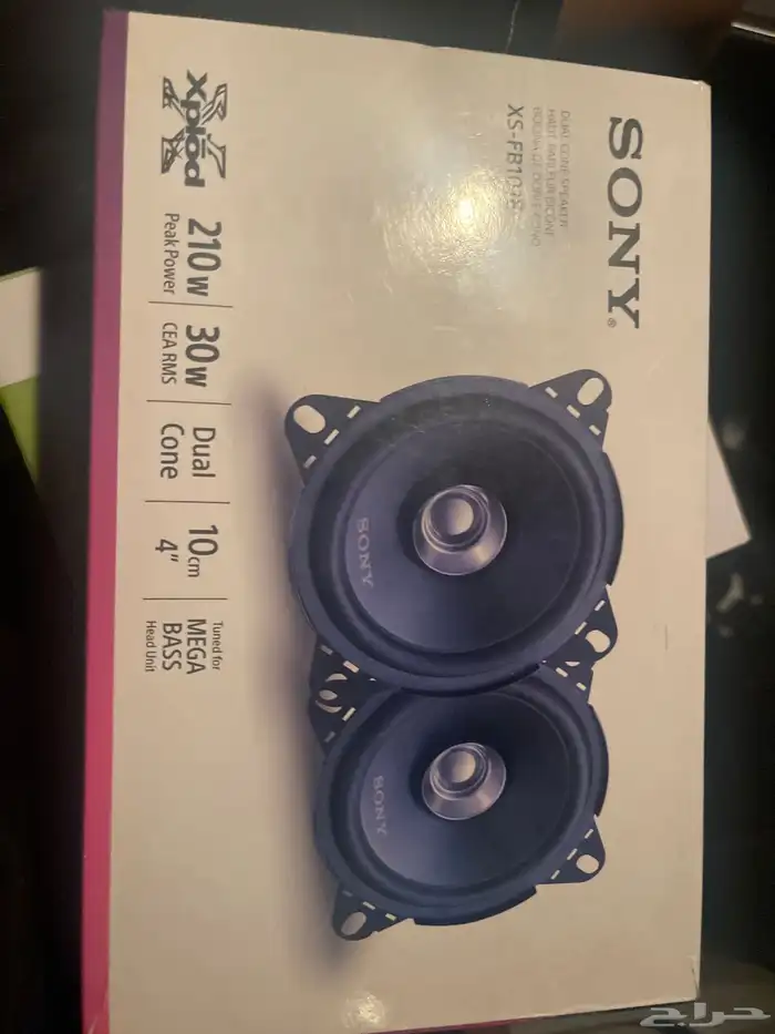 سماعه من نوع صني في كرتونها 0