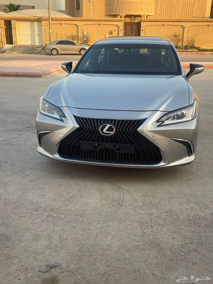 لكزس 2022 ES300 0