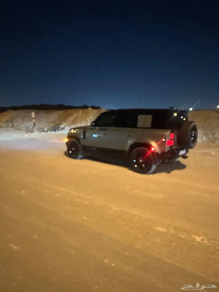 ديفندر 2022 p400 110 12