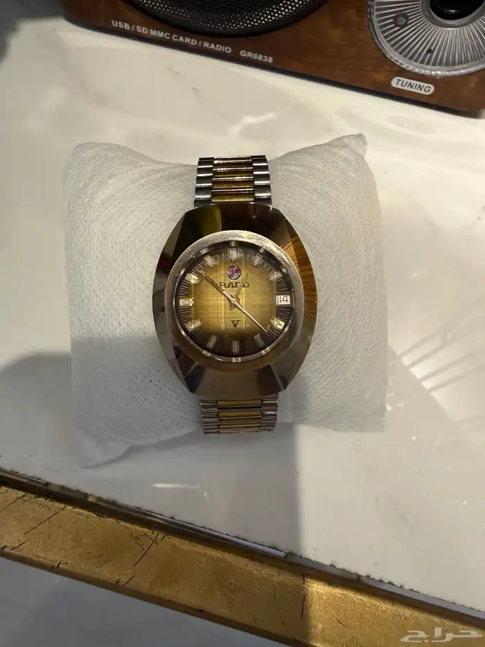 للبيع ساعة راديو RADO قديمة 2