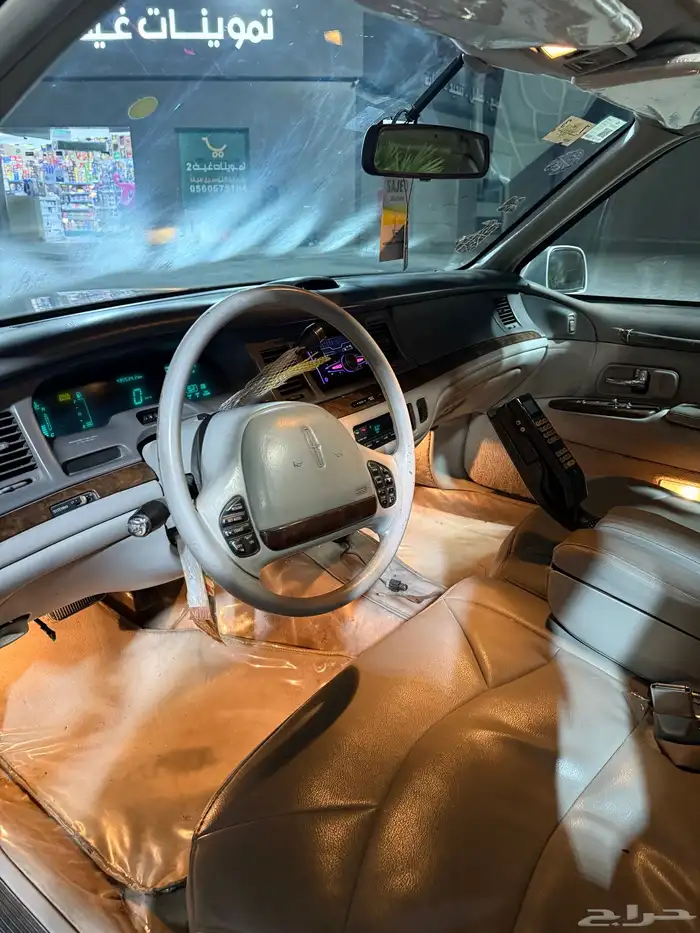 لينكون تاون كار 1996 7