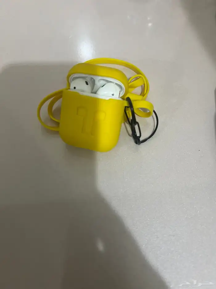 للبيع سماعة آبل الأصلية 0