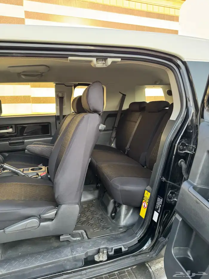 للبيع FJ 2015 اسود 6