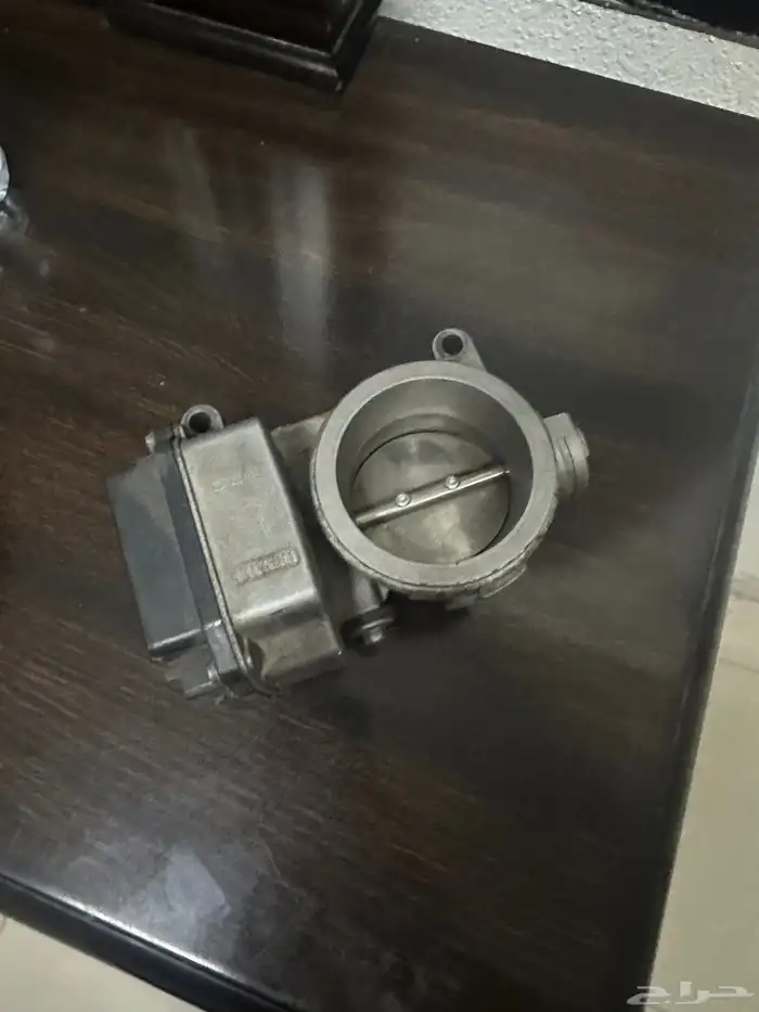 بوابة سيارة رينوو للبيع نضيفه 0