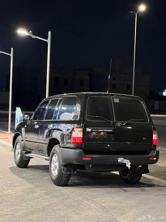 لاند كلوزر اسود 7