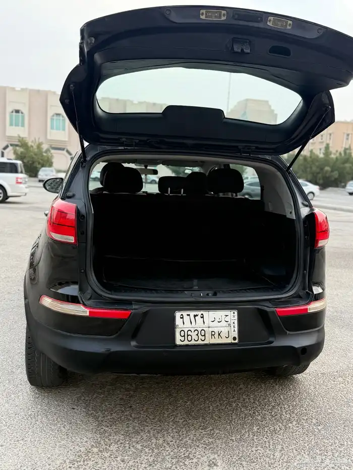 كيا سبورتاج 2015 نضيف جدا 18