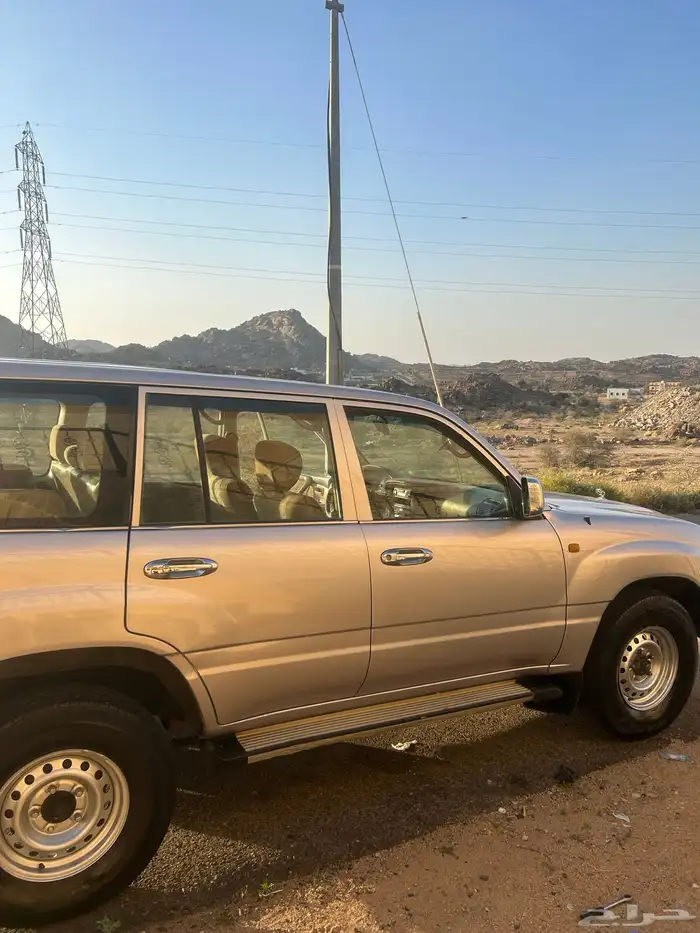 لاندكروزر 99 خليجي 2