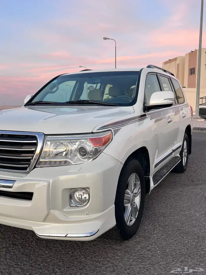 جيب صالون جكسار 2014 خليجي 8