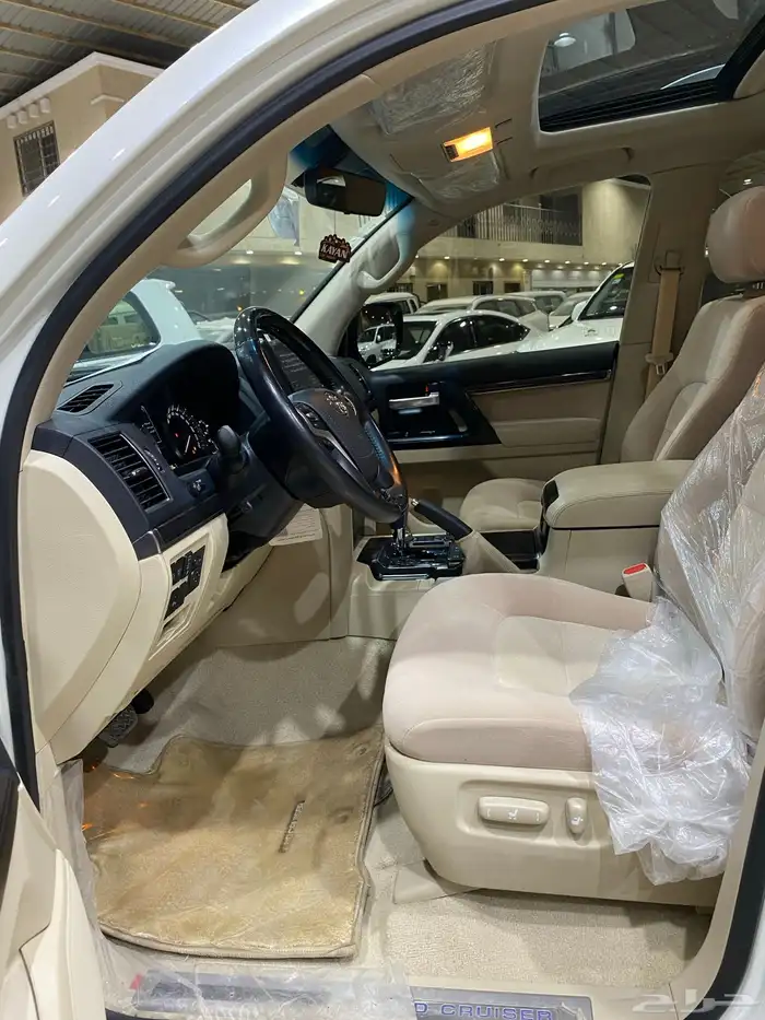 للبيع جيب جي اكس ار 2020 تورينق فل كامل عبداللطيف عداد 43 11