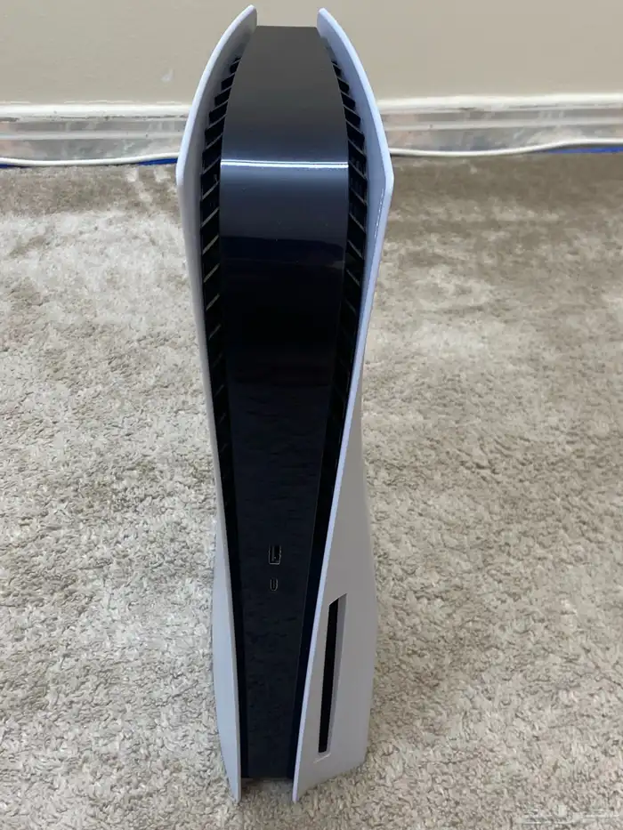 سوني 5 مع يدته والقاعدة والسوني نظيف شرط واليد نظيفة 1