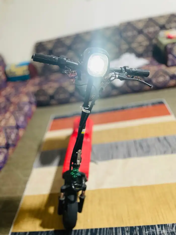 اسكوتر كهرباء كويس و نضيف مرة 1