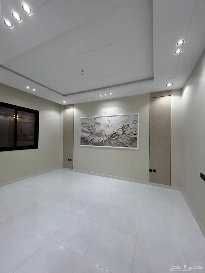 للبيع شقق أرضية وأرواف علوية تشطيب ممتاز مخطط قرطبة المحالة 10