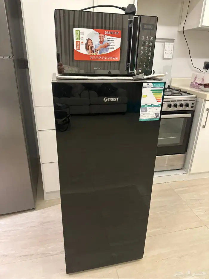 ثلاجة ومكرويف 0