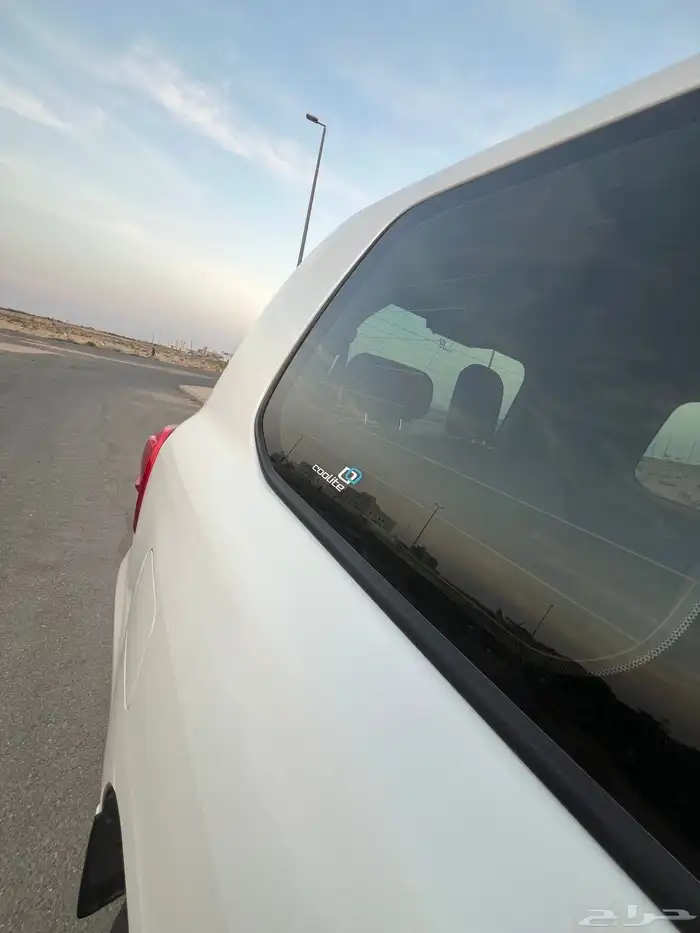 للبيع. جكسار 2014 8