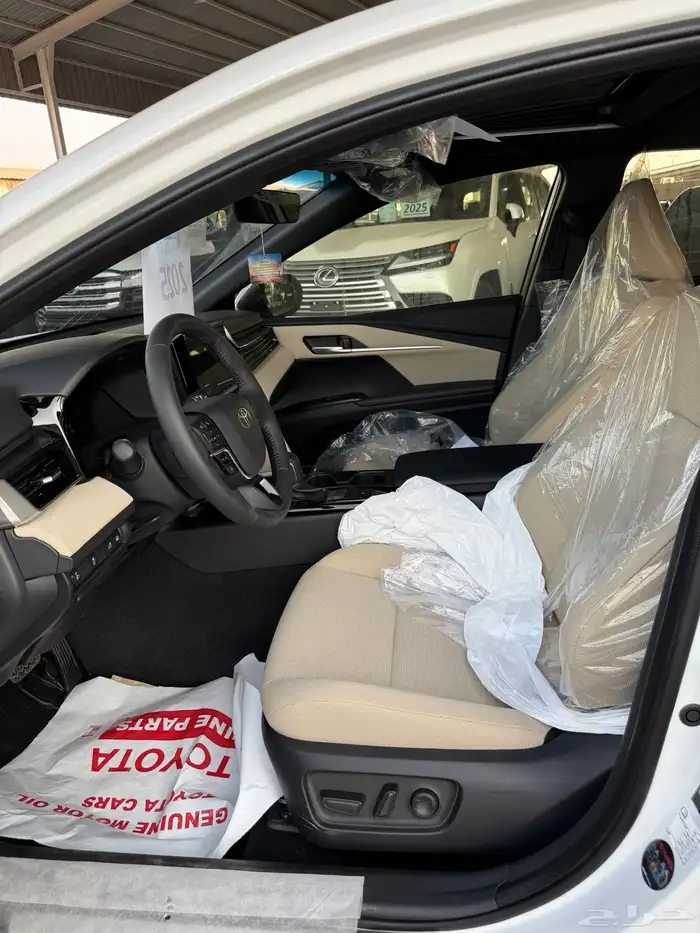 تويوتا كامري LE سعودي موديل 2025 14