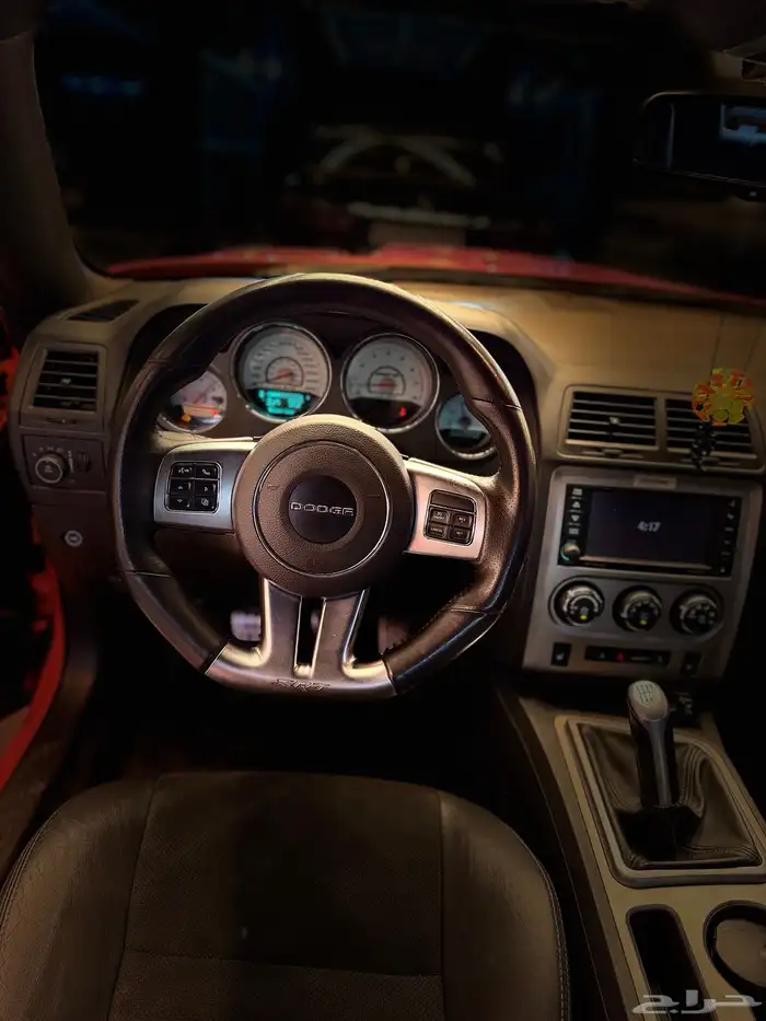 تشالنجر قير عادي 2012 srt 8