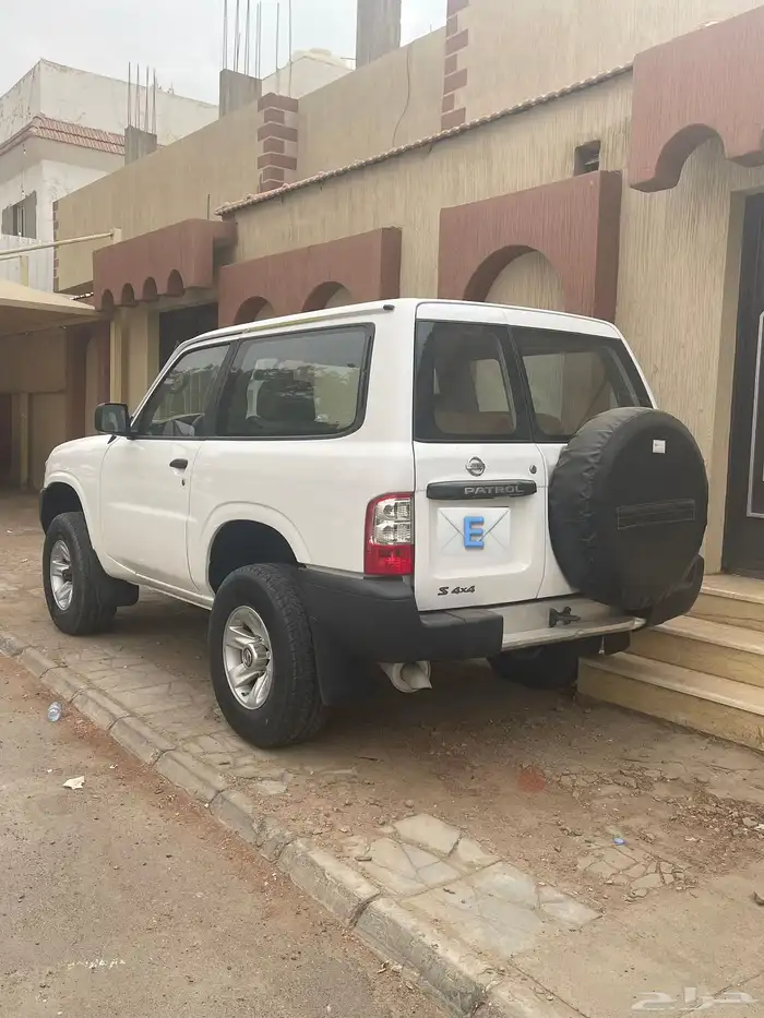 باترول موديل 98 مرهم مكينة 6 لتر حديد 2