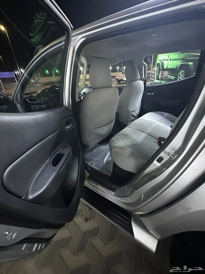 متسوبيشي L200 ديزل دبل 2021 5