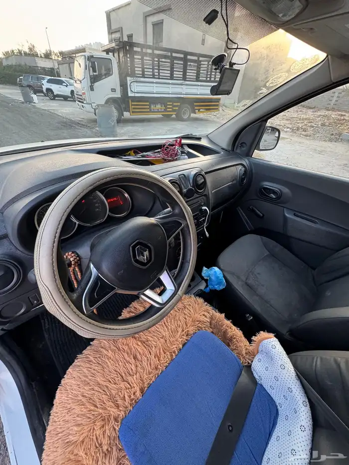 باص رينو للبيع 2