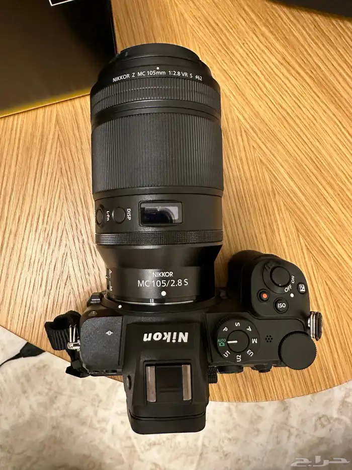 كاميرا نيكون زي 5 عدسة 105 ملم شبه جديدة nikon Z5 105m 3