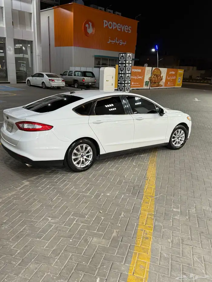 فورد فيوجن 2015 لون ابيض ممشى 276 الف 0
