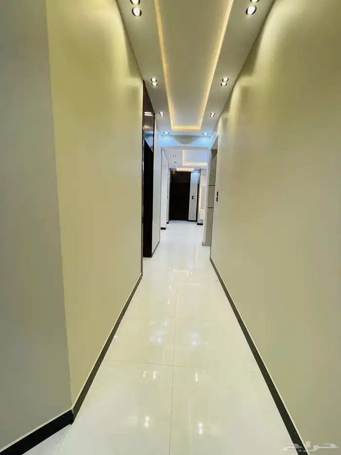 للبيع شقق تمليك ارضي بحوش مدخل سياره 6 غرف بسعر 550 الف 16