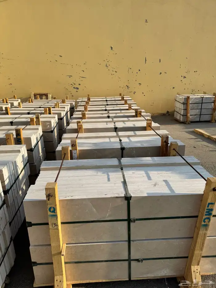 متوفر لده قلعة سبآ جميع انواع الرخام 0