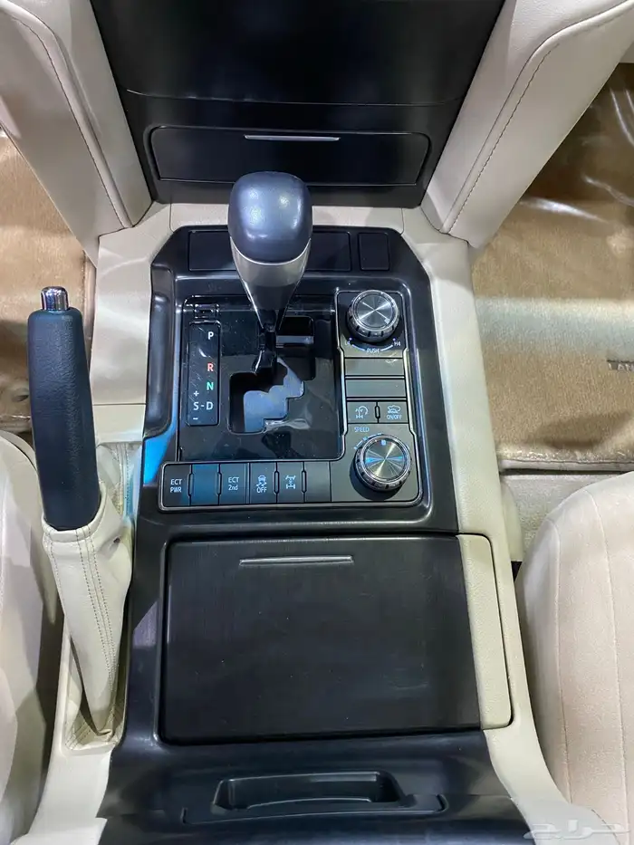 للبيع جيب جي اكس ار 2020 تورينق فل كامل عبداللطيف عداد 43 22