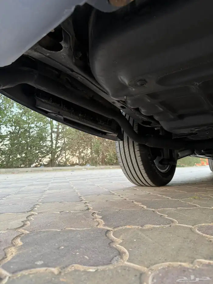 فورد كراون فكتوريا 2011 كحلي سعودي شد بلد عداد قليل 51