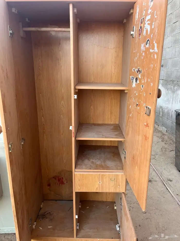 أثنين دواليب ملابس خشب وطني كامله مافيها نقص 3