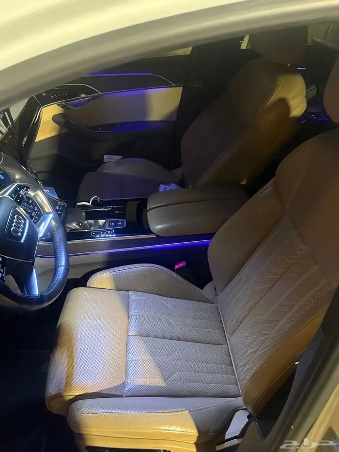 اودي A8 ابيض 2019 3