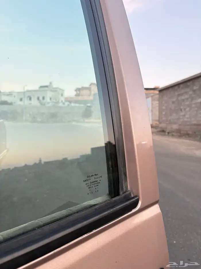 جمس سوبربان 1994 ملكي 14