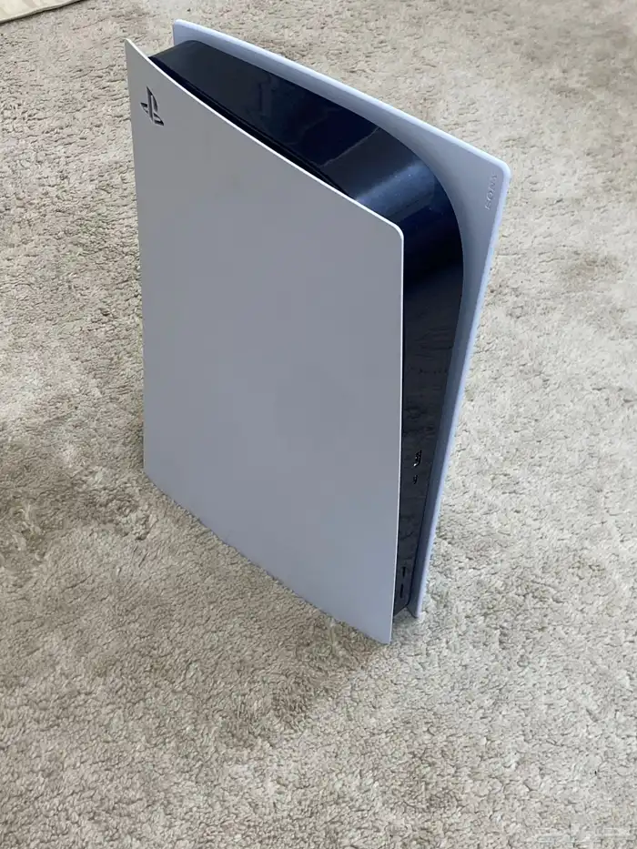 سوني 5 مع يدته والقاعدة والسوني نظيف شرط واليد نظيفة 0