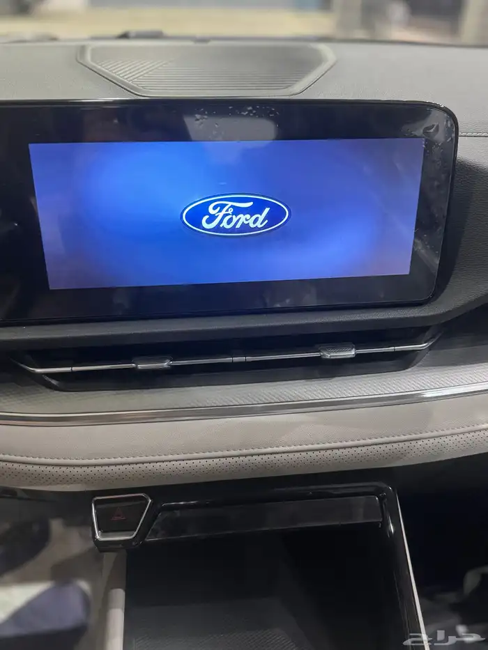 فورد تيريتوري نص فل (ترند) 17