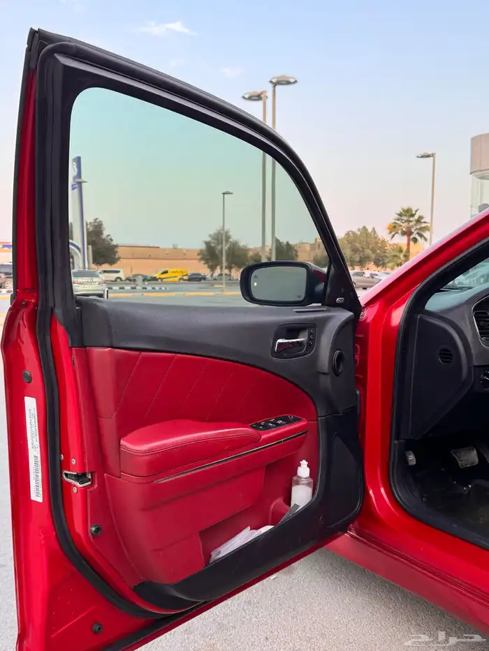 دودج تشارجر 2014 11